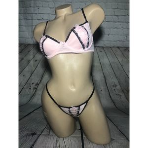 NWT Corset lace up styling underwire bra set‎